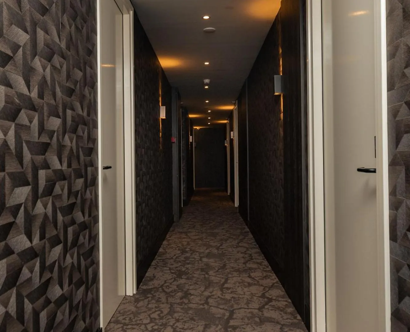 Hotel Twenty-Three Amsterdam Airport Hoofddorp